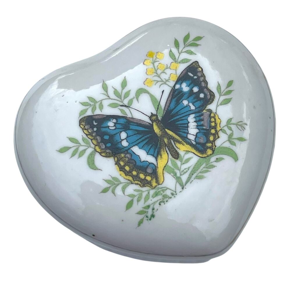 Vintage Made in Taiwan Butterfly Heart Trinket Box Porcelain 3"